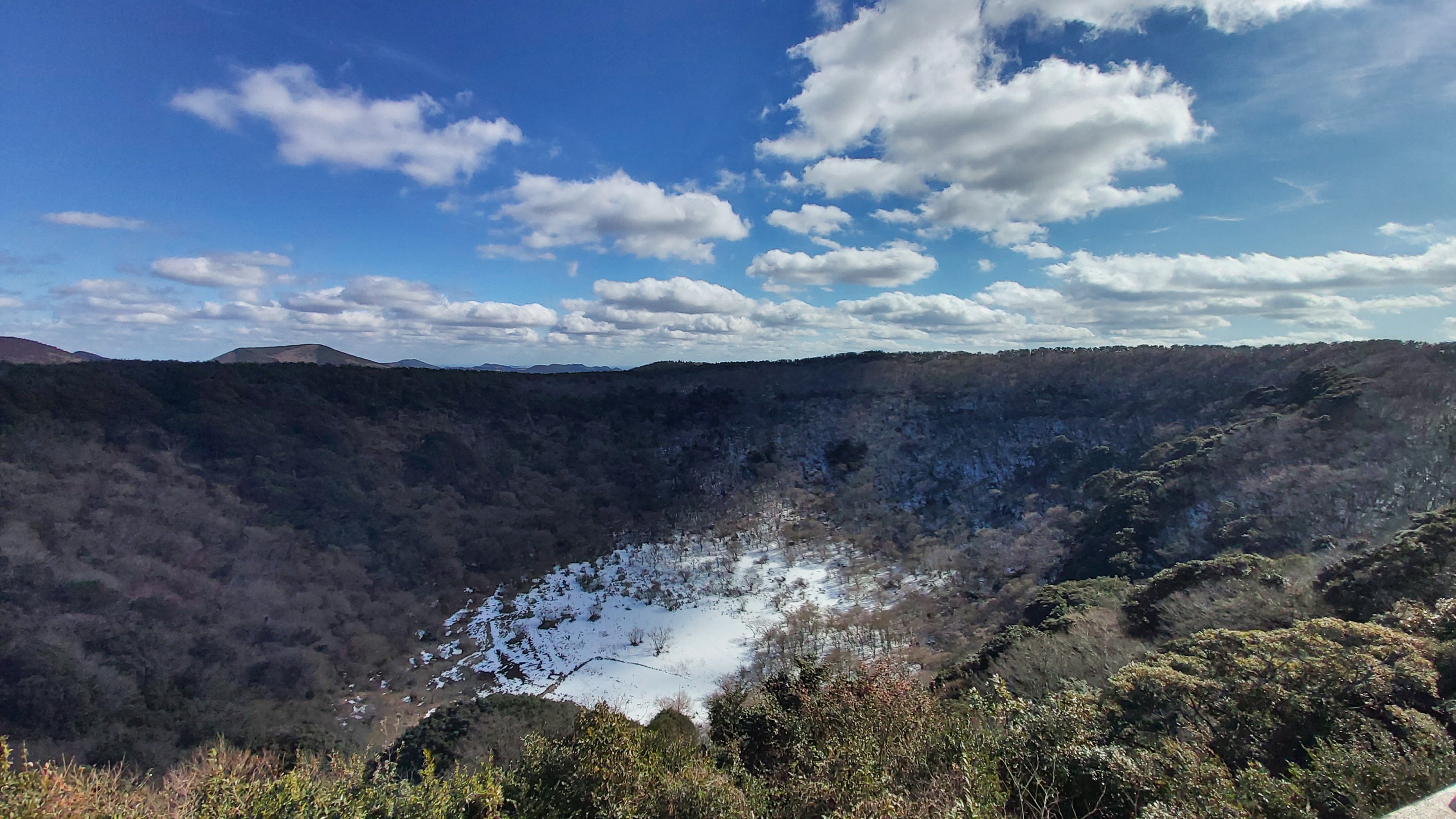 무장애 여행정보 산굼부리 분화구.jpg